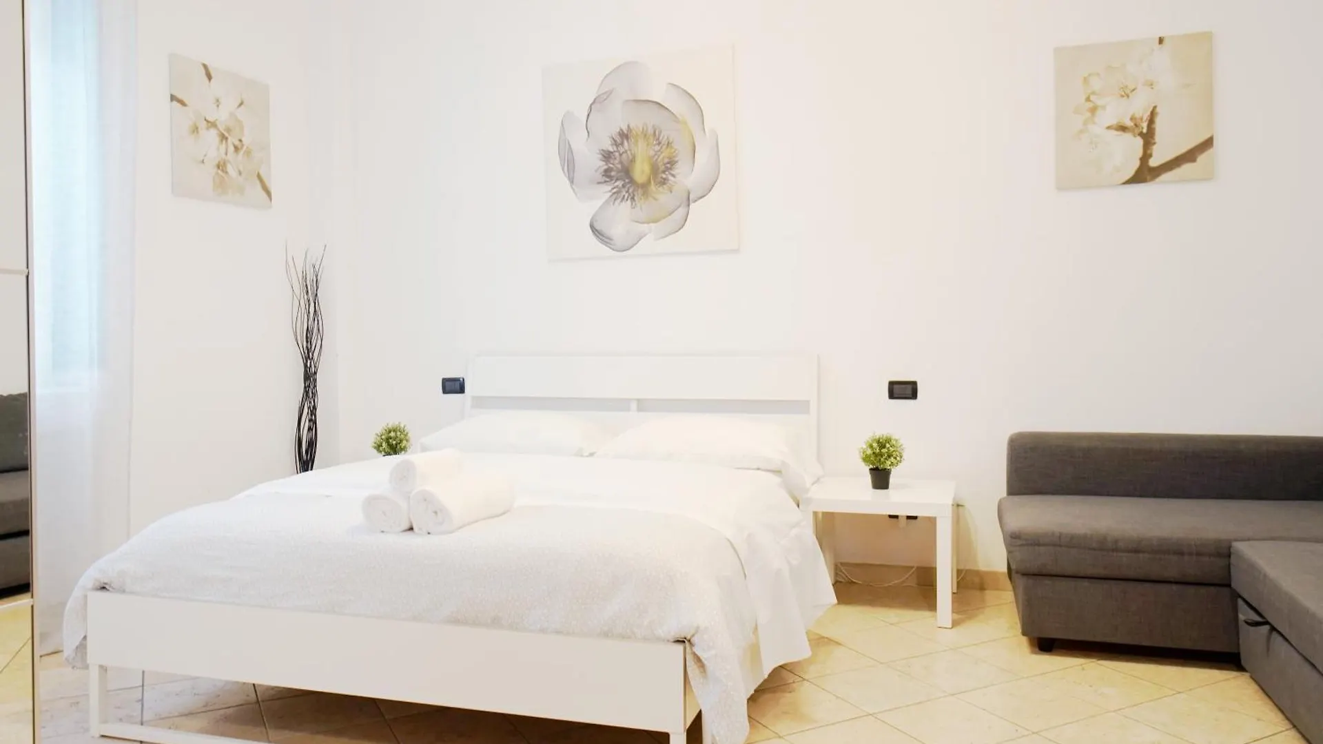 Philips Apartment Milan